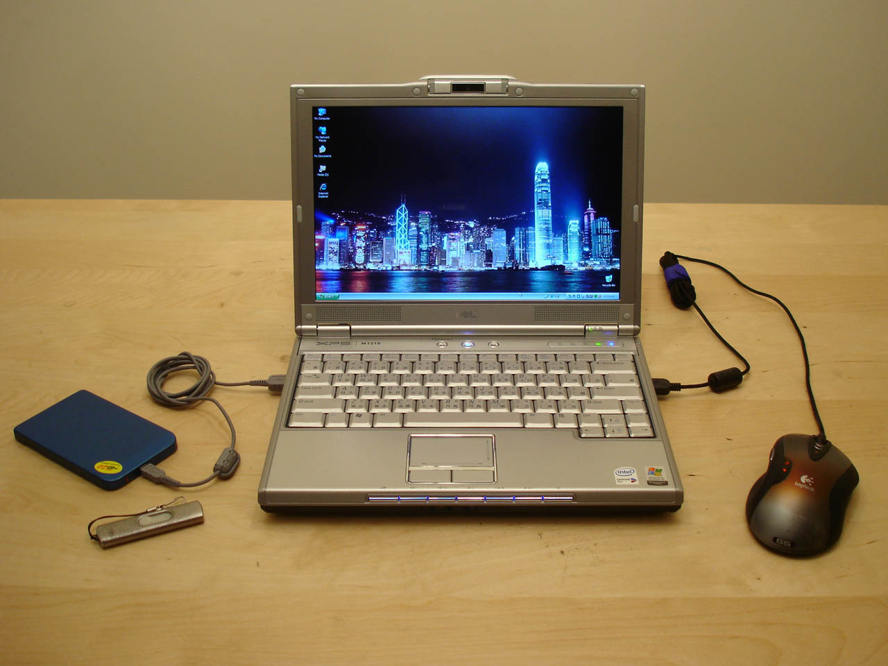 Dell XPS M1210 with Core 2 Duo Review (pics, specs)