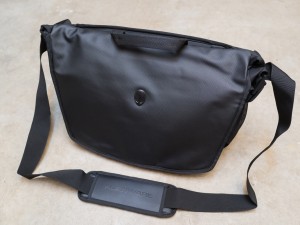Alienware Vindicator Messenger Bag