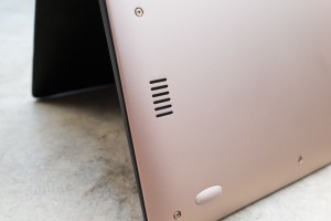 Lenovo Yoga 900S speakers