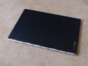 Lenovo Yoga Book watchband hinge