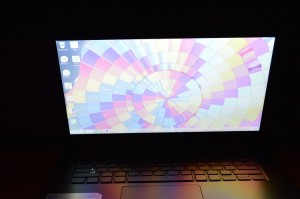 Dell Inspiron 14 5000 Series screen forward