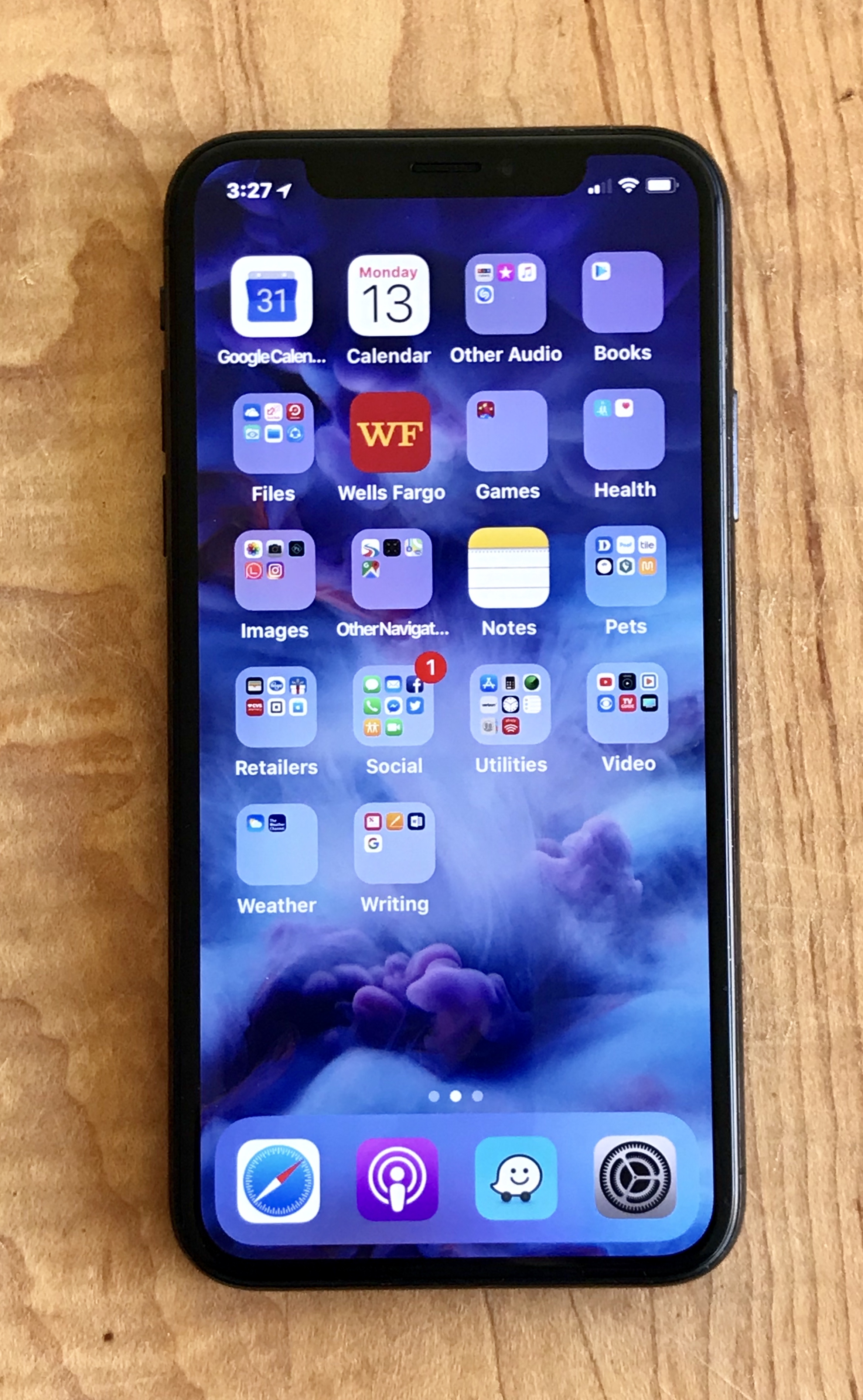 apple-iphone-x-review-big-screen-small-device-notebookreview